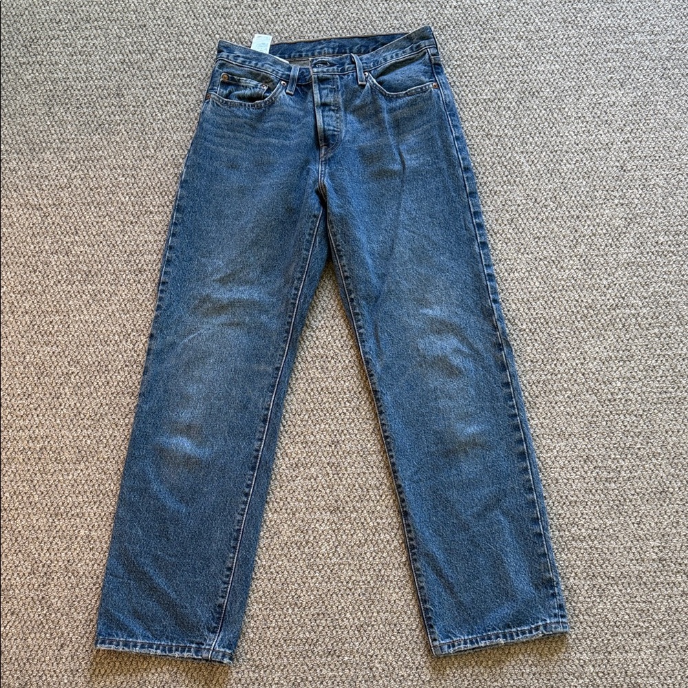 Levi's Straight Leg Blue Jeans